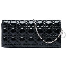 Clutch Lady Dior in vernice nera Cannage con catena