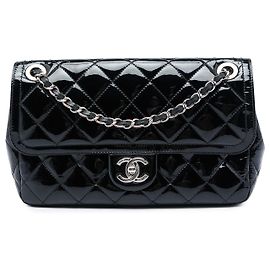 Chanel Black Medium Patent Coco Shine Flap