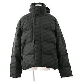 Balenciaga WARDROBE Monogram BB Logo Daunenjacke aus Baumwoll/Polyester-Jacquard