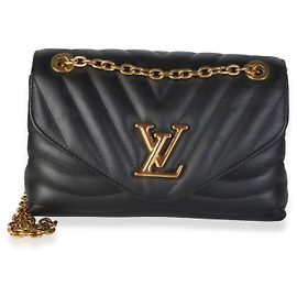 Louis Vuitton Black Calfskin New Wave Chain MM NM