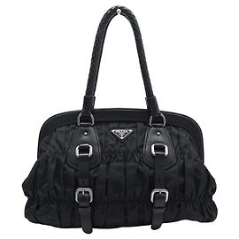 BORSA A MANO PRADA BOWLING BN1331 IN PELLE TESSUTO E NYLON PILESATO NERO