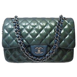 BOLSA DE MÃO CHANEL GRAND CLASSIQUE TIMELESS JUMBO EM COURO HOLOGRÁFICO