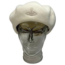 Basco Vintage Vivienne Westwood in Lana Cream