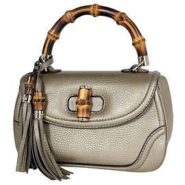 Gucci Bamboo Handtasche in Champagne Gold