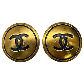Orecchini a clip rotondi Chanel Gold CC placcati oro e smalto