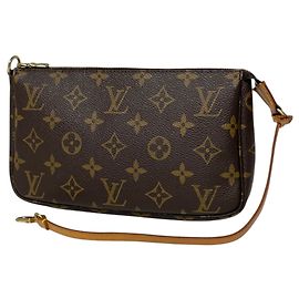 Louis Vuitton Pochette Accessoires Pouch