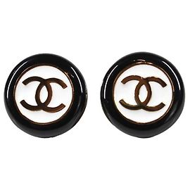 Chanel CC Logo Ohrringe aus Metall und Resin Schwarz Weiß