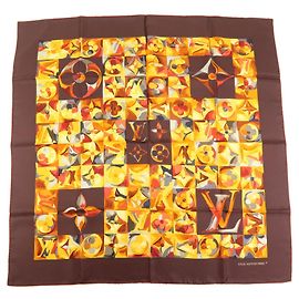 Louis Vuitton Carré Silk