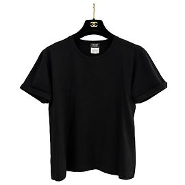 Chanel Camiseta de algodón negra con logotipo CC