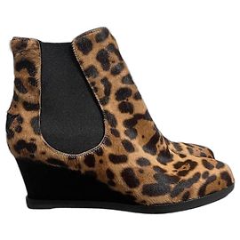 Botines Fendi leopardo T.38