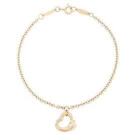 A delicately set Open Heart pendant showcasing Tiffany & Co.'s original aesthetic delivers a lovely yet modern mood. Made from subtly warm rose gold material, its distinctively elegant sheen is