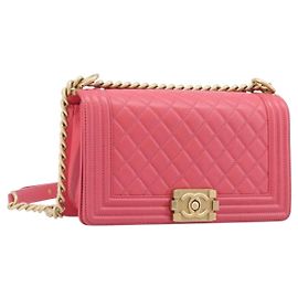 Chanel Boy Flap Quilted Lambskin New Medium