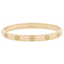 Bracciale Cartier Love Charm in oro giallo 18K