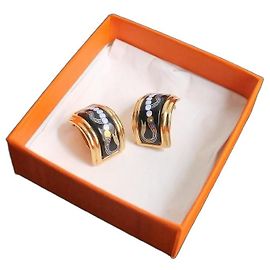 Hermès Clip-Ohrringe aus goldfarbenem Metall und Emaille