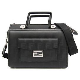 Fendi Zucca Soft Trunk 7VA571 Borsa Boston/a tracolla da uomo Nero