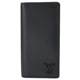 Louis Vuitton LV Aerogram Portefeuille Brazza NM Bi-fold Long Wallet