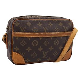 LOUIS VUITTON Monogram Trocadero 23 Shoulder Bag M51276 LV
