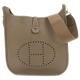 Hermès HERMES Taurillon Clemence Evelyen 3PM B engraved Etoupe Gold HDW