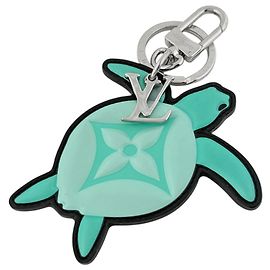 Louis Vuitton Portefeuille LV Turtle Keychain