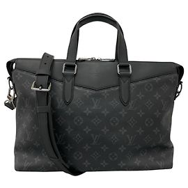Sac à épaule Louis Vuitton Explorer Monogram Eclipse