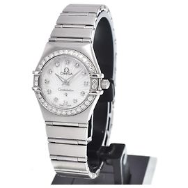 Omega Constellation Quartz Stainless Steel com bisel e marcadores de diamante 22