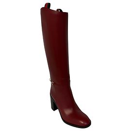 Gucci hohe Lederstiefel mit Absatz in Rot mit silbernem Horsebit-Detail
