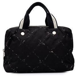 Borsa a mano Chanel Old Travel Line in nylon nero