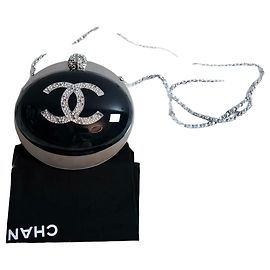Bolsa Chanel UFO Navy de Acrílico e Strass Edição Limitada