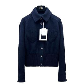 Chanel Jacke aus Navy Wolle mit Double C Herz Taschen