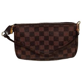 Louis Vuitton Pochette Damier Ebene clutch