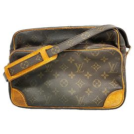Louis Vuitton Monogram Nile Schultertasche