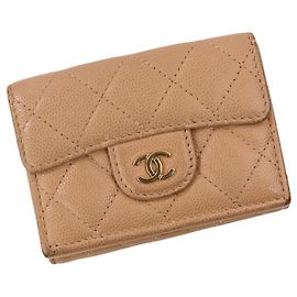 Portafoglio compatto Chanel Classic Small Flap Matelassé