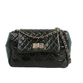 Chanel Reissue Accordion Schultertasche aus gestepptem Leder Mix in Grün