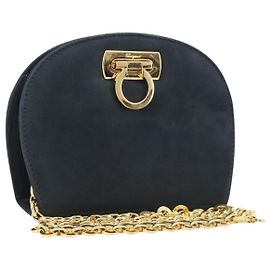 Salvatore Ferragamo Gancini Schultertasche mit Kette aus Wildleder Schwarz Gold
