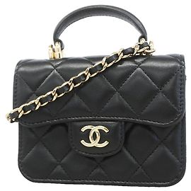 Borsa a spalla Chanel Matelassé con catena