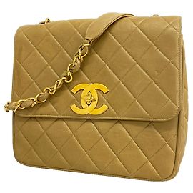 Borsa a spalla con catena Chanel Matelassé