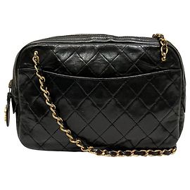 Chanel Matelassé Schultertasche aus Lammleder