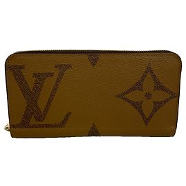 Louis Vuitton Monogram Giant Reverse Zippy Wallet