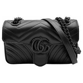 Bolso de hombro Gucci GG Marmont Small acolchado con cadena