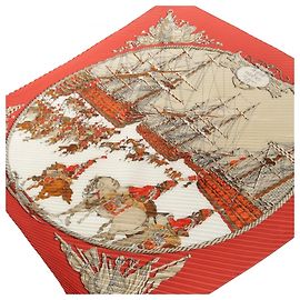 Hermès Hermes Carre Plissé Marine et Cavalerie Schal