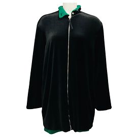 Gianfranco Ferré Chaqueta vintage Gianfranco Ferre de terciopelo negro con cremallera frontal y ribetes de punto acanalado verde