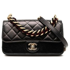 Chanel Matelassé Triple Flap Handtasche