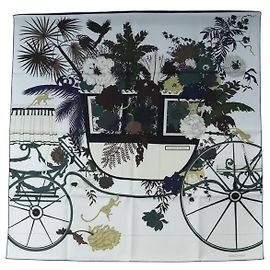 Hermès HERMES Carre 90 Pañuelo de Seda Verde