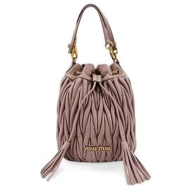 Miu Miu Borsa Secchiello in Pelle Matelassé con Coulisse Small