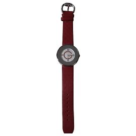 Gucci Armbanduhr mit rotem Lederarmband GG-Motiv