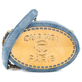 CHANEL - Bolsa de ombro Oval CC Chanel em denim azul e metal dourado