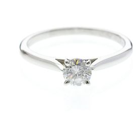 Bague solitaire Cartier en platine avec diamant