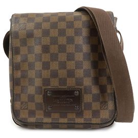Louis Vuitton Damier Ebene Brooklyn PM Shoulder Crossbody Bag N51210