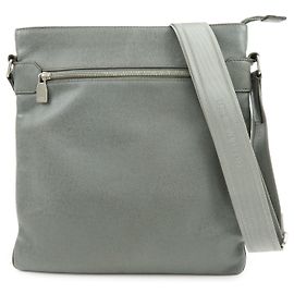 Louis Vuitton Sasha Taiga Leather Messenger Bag Glacier M32630