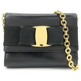 Salvatore Ferragamo Borsa 3 modi Ferragamo Vara Ribbon in pelle Borsa a tracolla e pochette Nero
